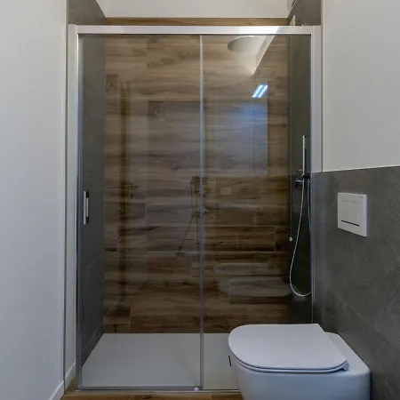 Holiday home Brezza Di Lago-3 By Interhome