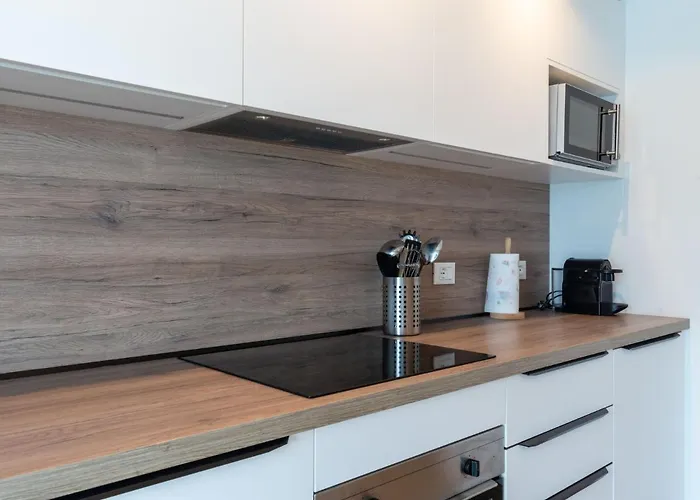 Brezza Di Lago-3 By Interhome